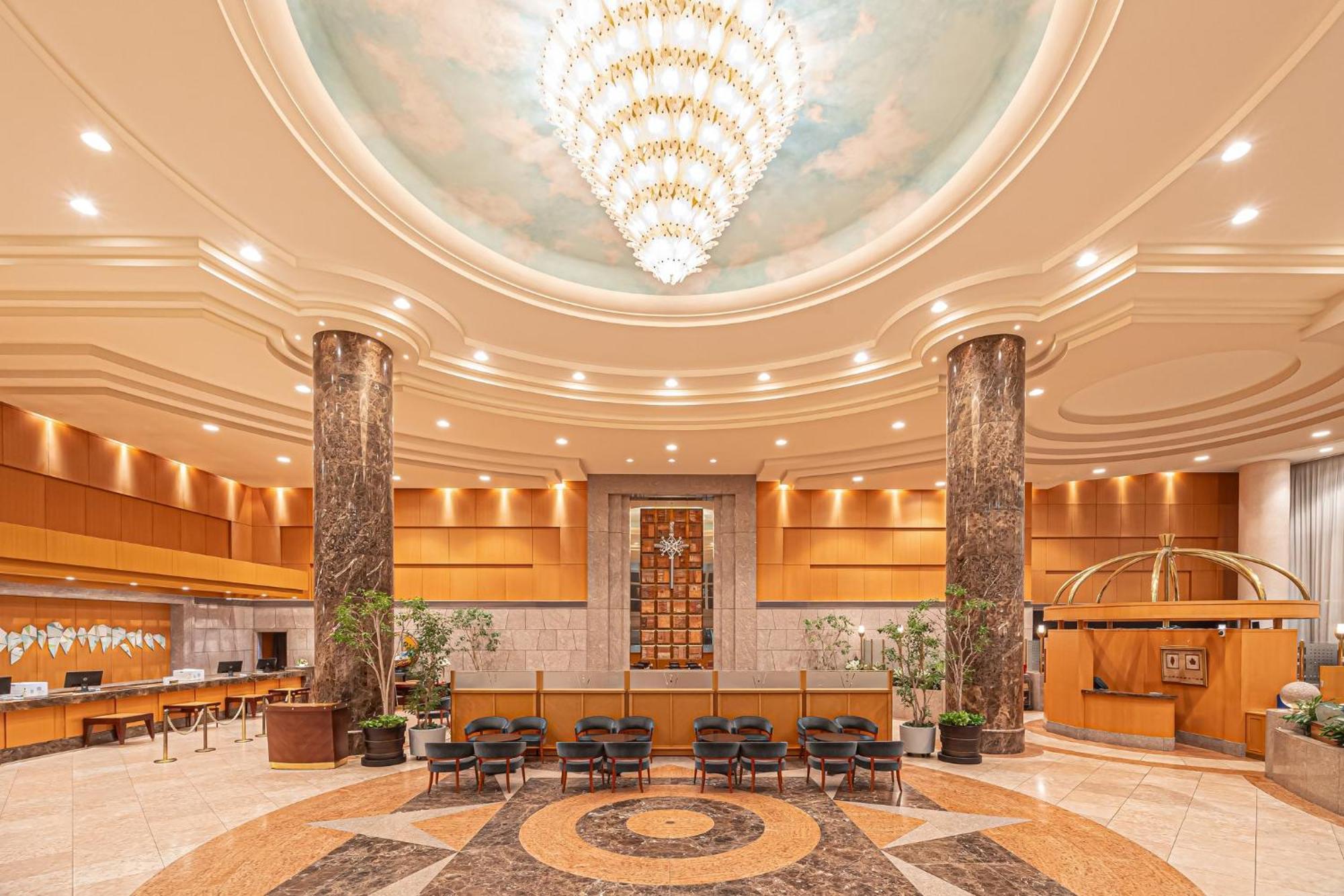 Ana Crowne Plaza Toyama By Ihg Hotell Exteriör bild